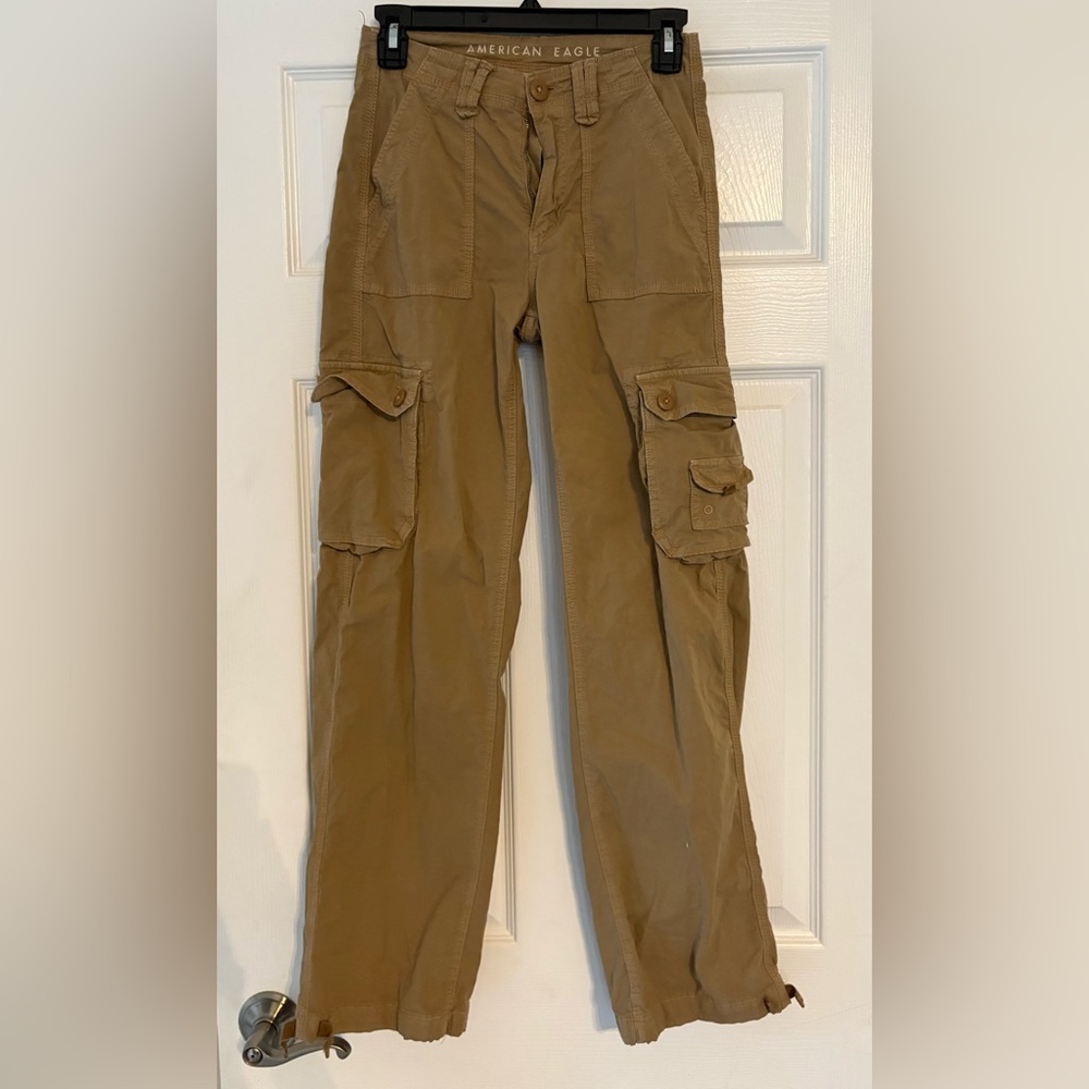 American Eagle Outfitters Brown Cargo Pants